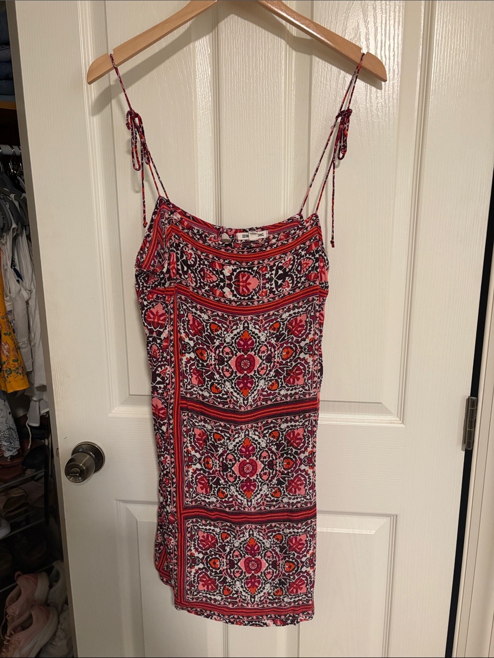 Billabong Pink Floral Tie-Shoulder Mini Dress